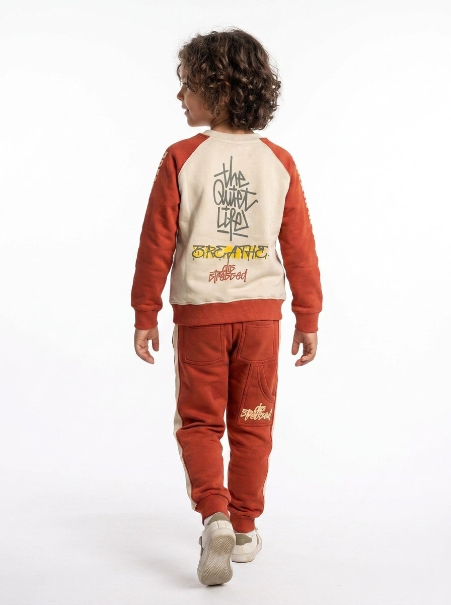 Marinero Toddler Boys’ 2-Piece Cotton Set – Raglan Sleeve Crocodile Print Sweatshirt & Side-Stripe Jogger Pants, Little Boys Casual Winter Outfit – Available in Army Green & Havana Brown